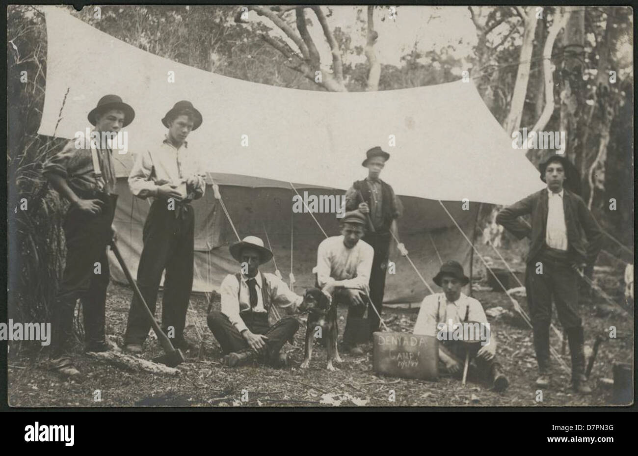 Camping am Denyada, 1911 Stockfoto
