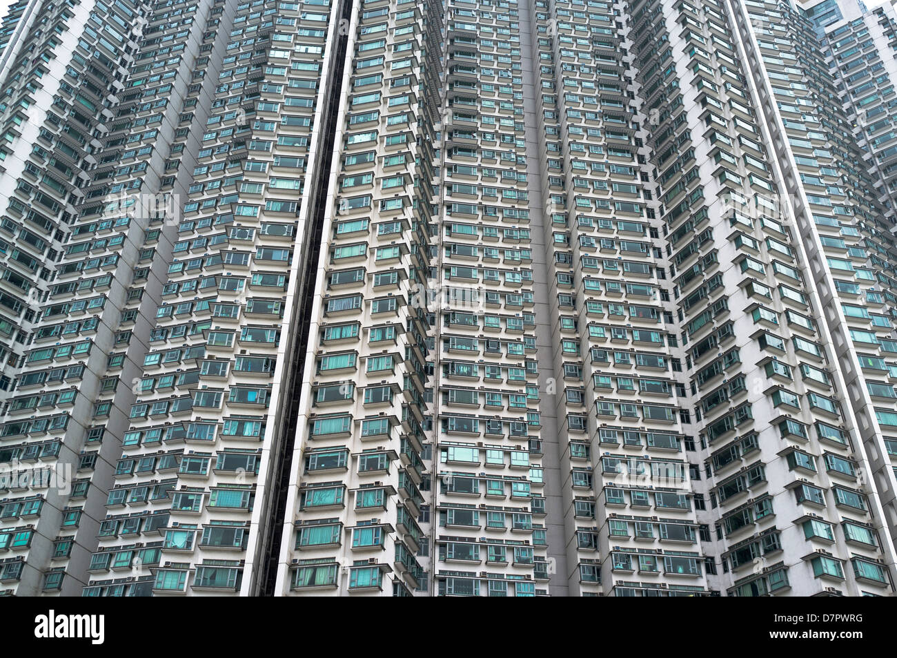 Dh staatlichen Sozialwohnungen Tung Chung HONG KONG Hochhaus Wohnungen block Bevölkerungsdichte Turm Hochhaus blockiert neue Gebiete Stockfoto
