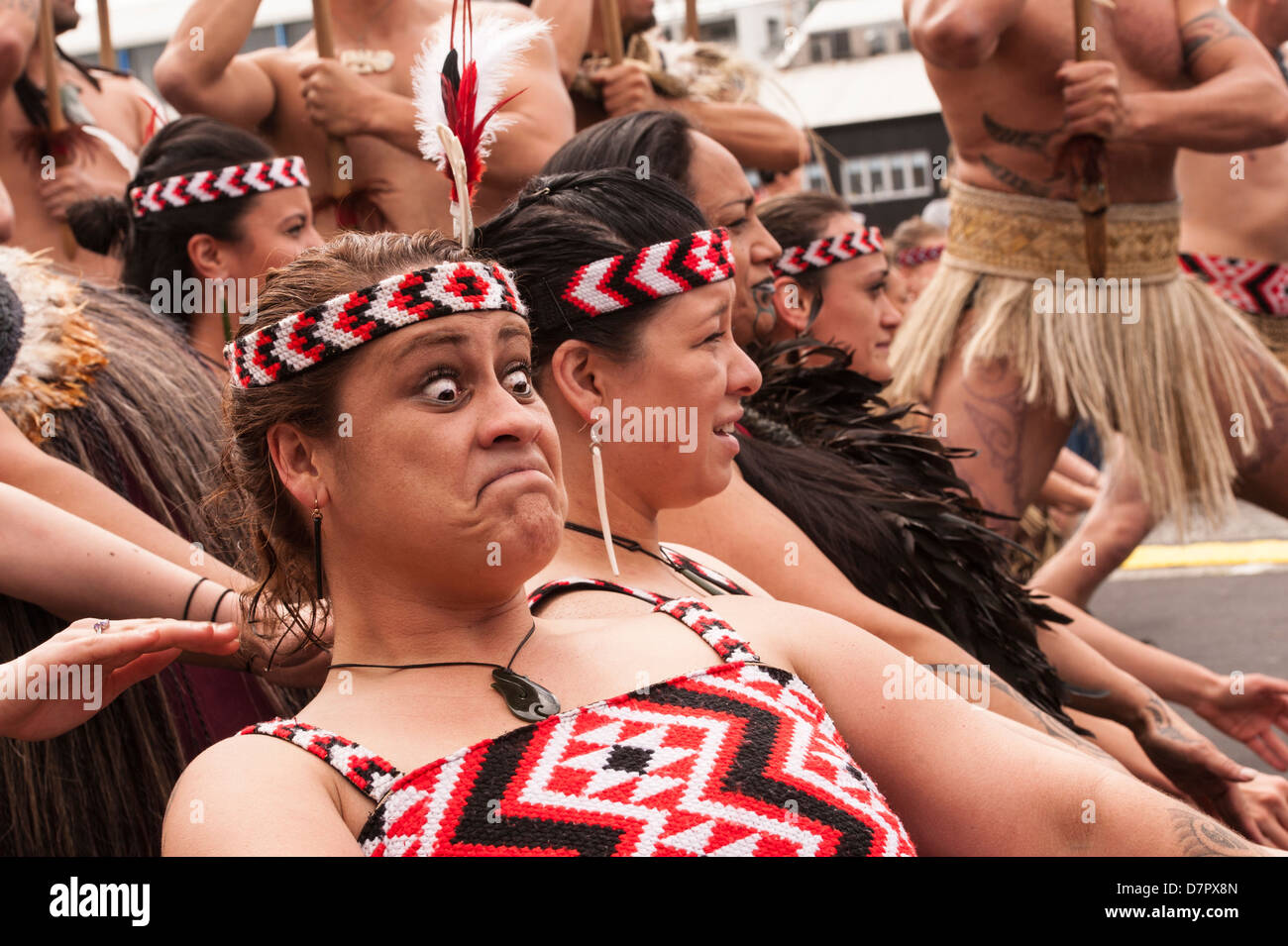 Maori Künstler fördern ihre Bühne zeigen, Arohani, außerhalb Waka Maori während Rugby World Cup 2011, Auckland Stockfoto