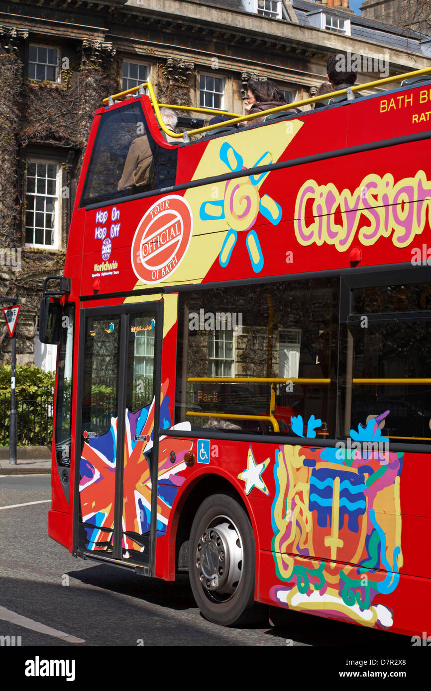 City Sightseeing Bus in Bath, Somerset UK im April Stockfoto