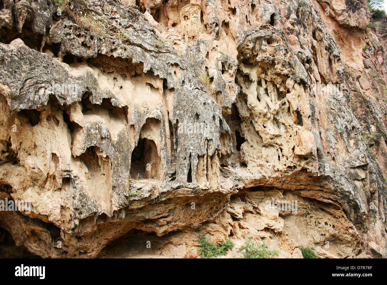 Rock auf Teufel Brücke Naturdenkmal in der Syunik Region von Armenien. Stockfoto