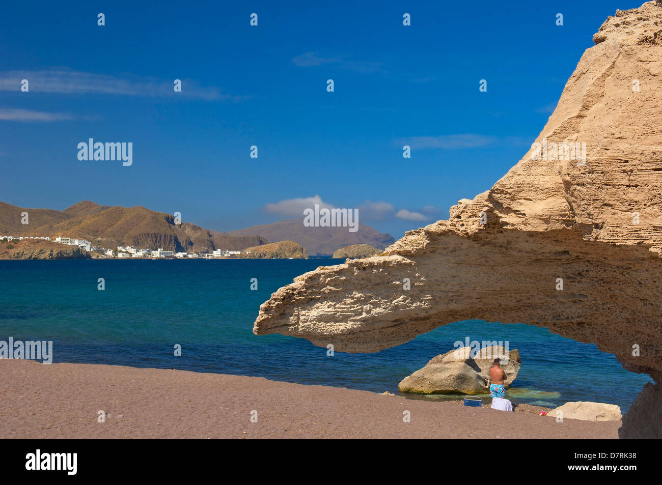 Cabo de Gata, Los Escullos, Playa del Arco, Strand El Arco, Isleta del Moro, Cabo de Gata-Nijar Natural Park. Almeria, Andalusien, Stockfoto