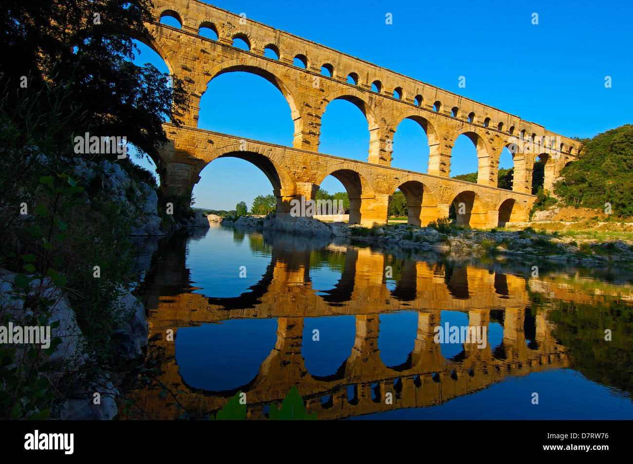 Pont du Gard, römische Aquädukt. Gard-Abteilung, Provence. Frankreich Stockfoto