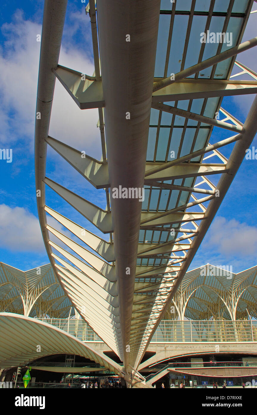 Bahnhof Oriente von Santiagio Calatrava, Gare do Oriente im Parque Das Nações, Standort Expo 98, Lissabon, Portugal, Europa Stockfoto