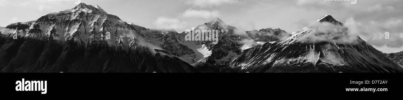 Berge auf der Haines Highway, Yukon Stockfoto