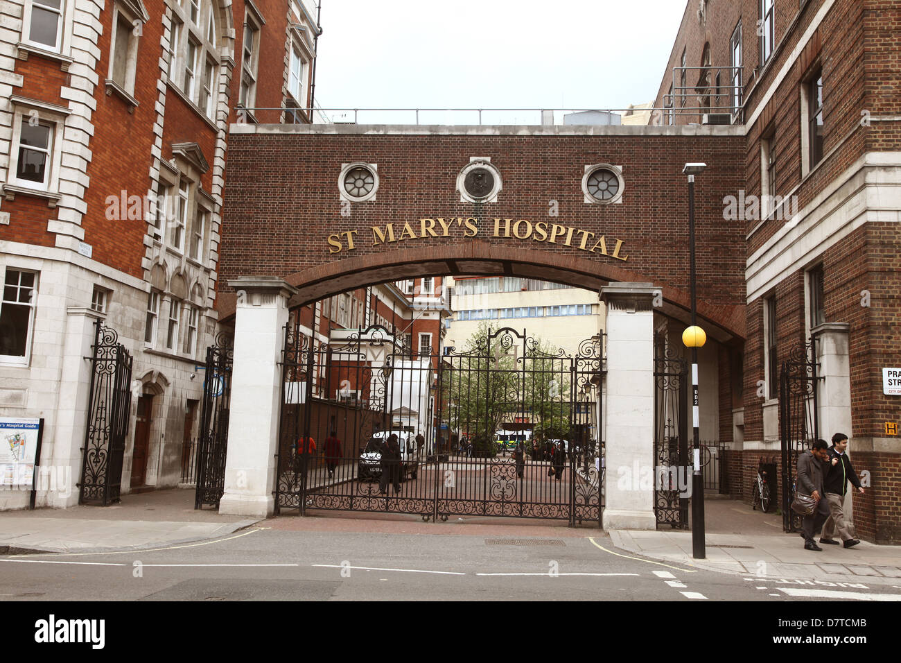 Eingang zu Str. Marys Krankenhaus in Paddington, London, Mai 2013 Stockfoto