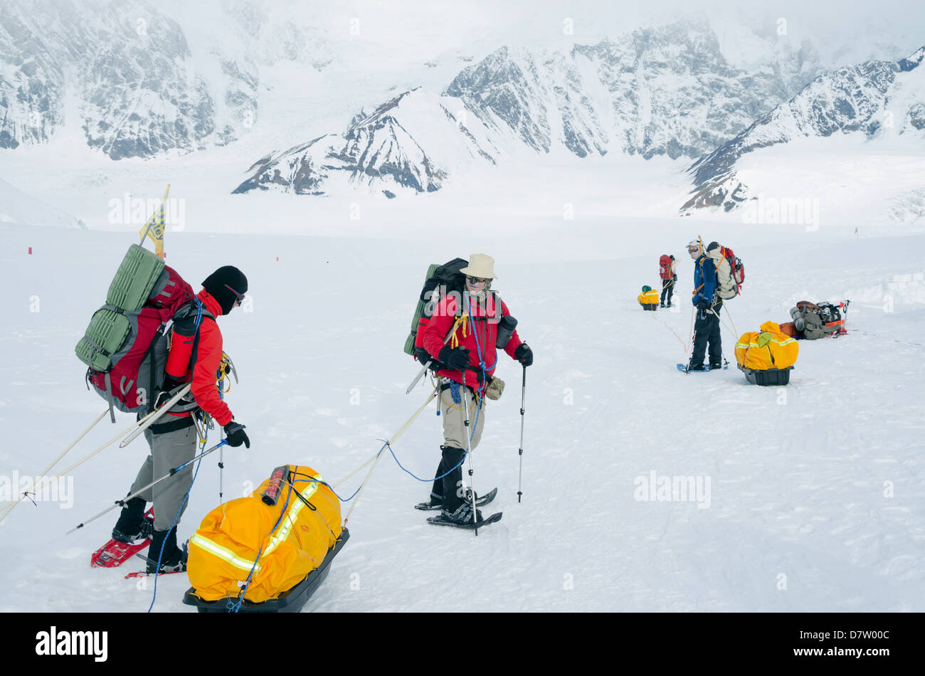 Verlassen Basislager, Klettern Expedition auf den Mount McKinley, 6194m, Denali National Park, Alaska, USA Stockfoto