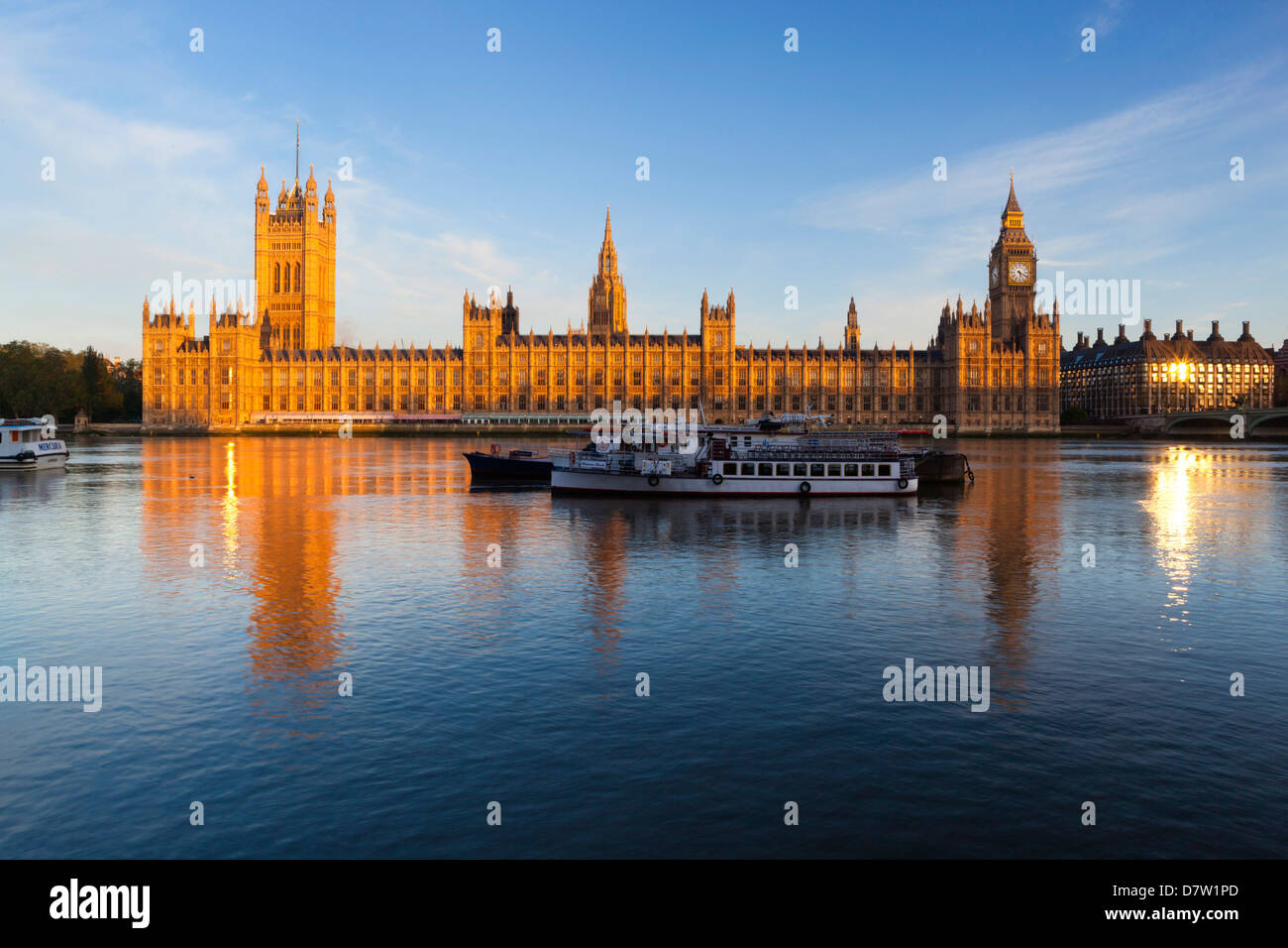 Houses of Parliament und Themse, Westminster, London, England, Vereinigtes Königreich Stockfoto