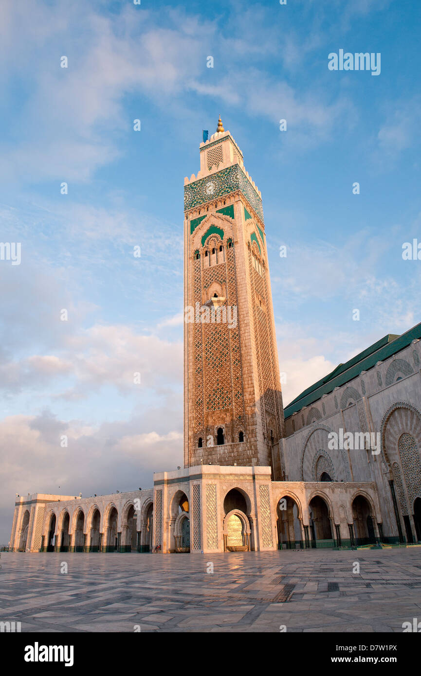 Außenseite der Hassan II Moschee, Casablanca, Marokko, Nordafrika Stockfoto