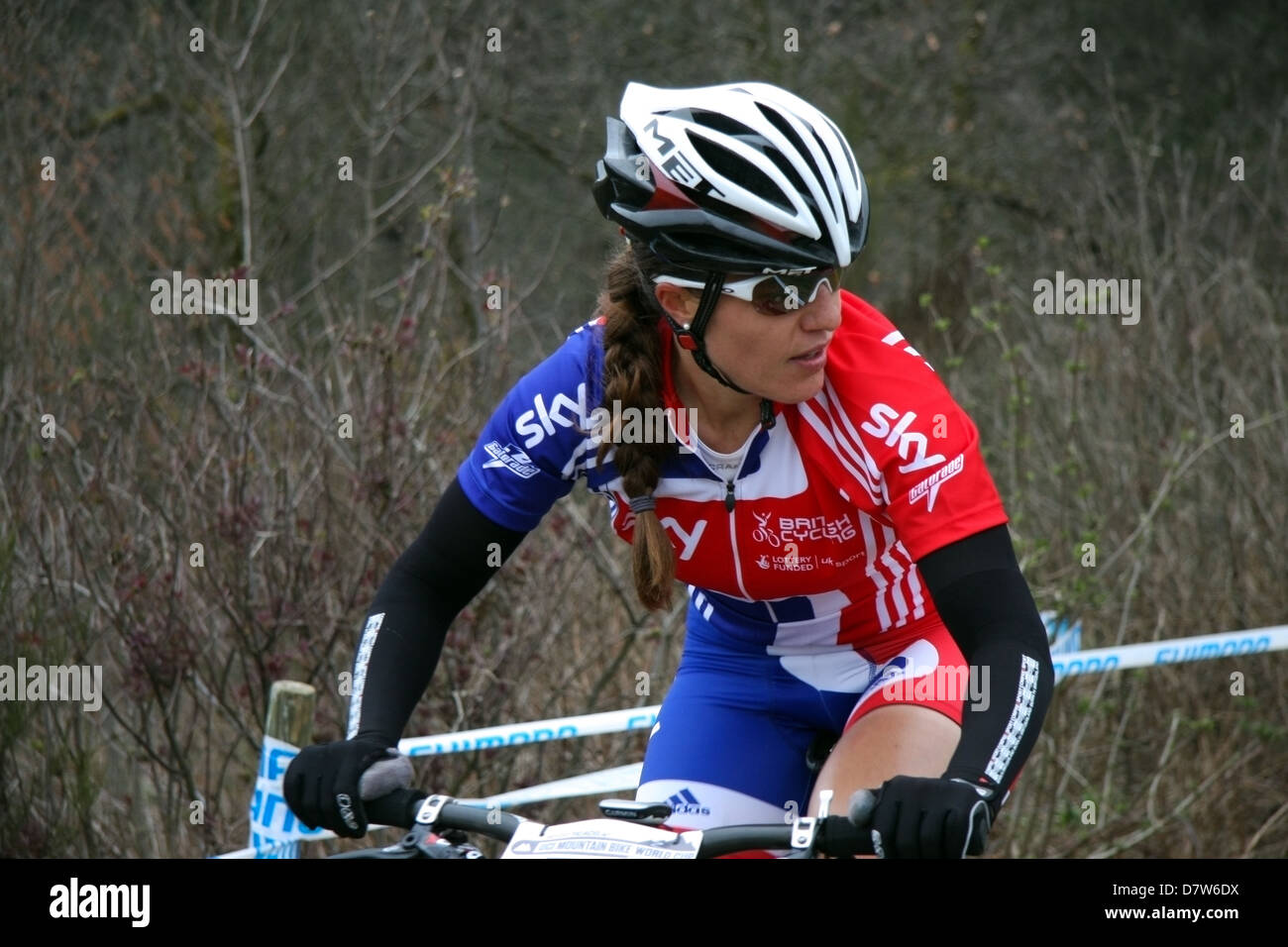 Houffalize Mountainbike Bergrennen 2011, weibliche Fahrer aus dem britischen Radsport-Team. Stockfoto