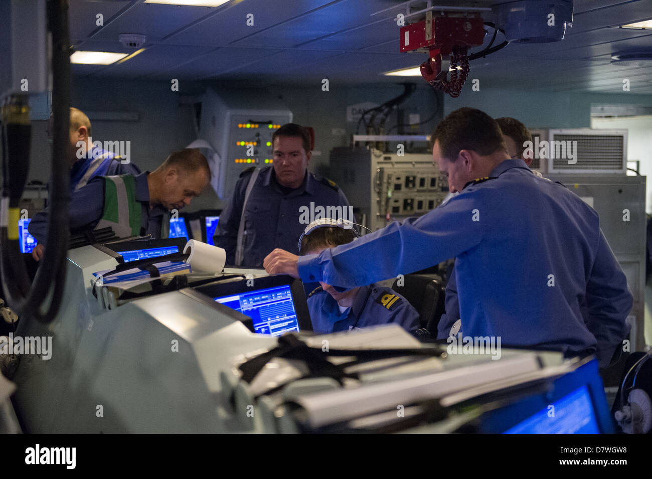 Die wichtigsten Operationen (Zimmer Ops) an Bord der Royal Navy Art 45 Zerstörer HMS Diamond. Stockfoto