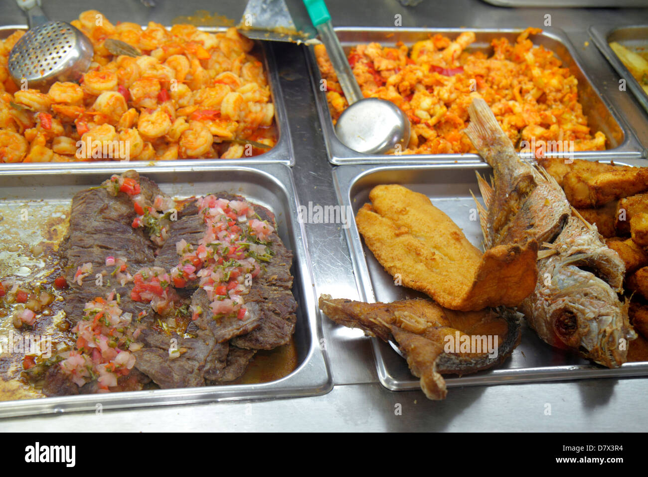 Miami Florida, West Flagler Street, El Palacio De Los Jugos, Restaurant Restaurants Essen Essen Essen Café Cafés, kubanische lateinamerikanische Küche, Essen, Verkauf Fleisch, Fisch, Stockfoto