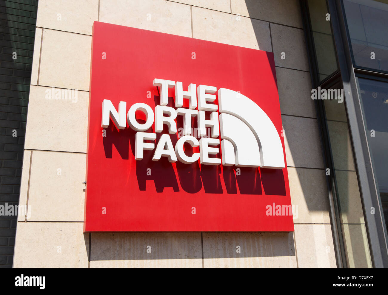 WASHINGTON, DC, USA - The North Face Store Zeichen und Logos in Georgetown Stockfoto