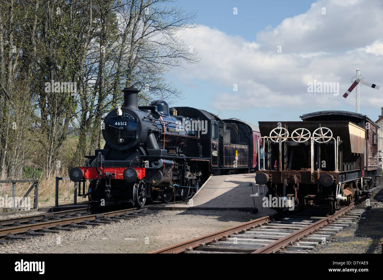 Dampf-Lokomotive, Ivatt, 2-6-0,46512, Broomhill Station, Highlands, Schottland Stockfoto