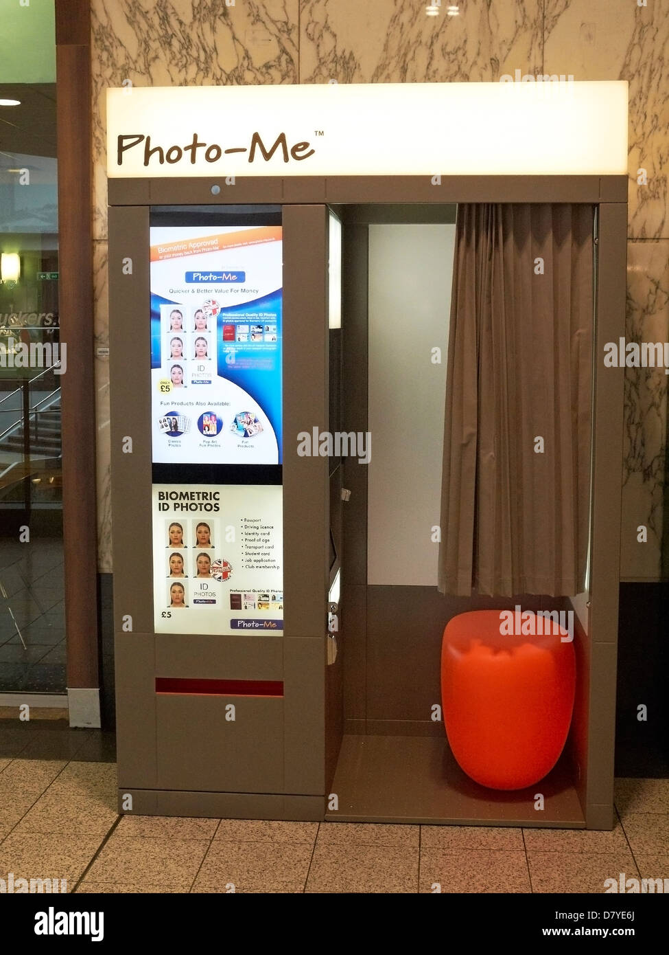 Foto-mir Kiosk im Einkaufszentrum UK Stockfoto