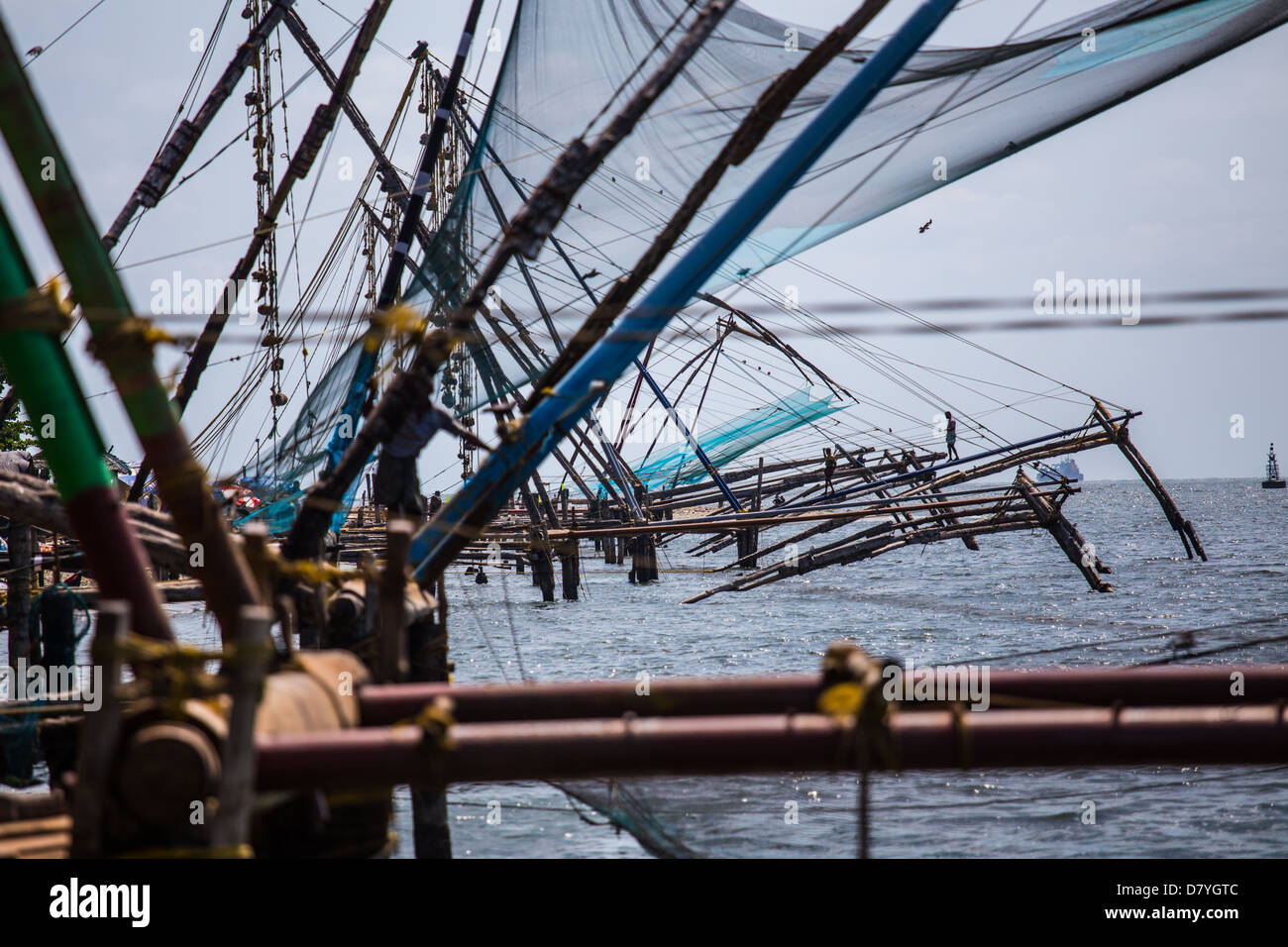 Chinesische Fischernetze in Kochi, Kerala, Indien Stockfoto