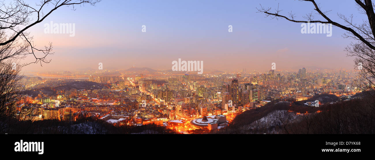 Skyline der Innenstadt von Seoul, Südkorea Stockfoto