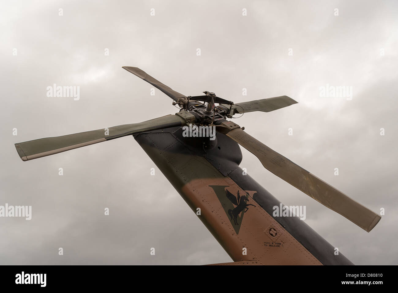 Heckrotor-Montage eines Black Hawk Hubschraubers der Australian Army S-70A bei einer öffentlichen Flugschau in Australien. Stockfoto