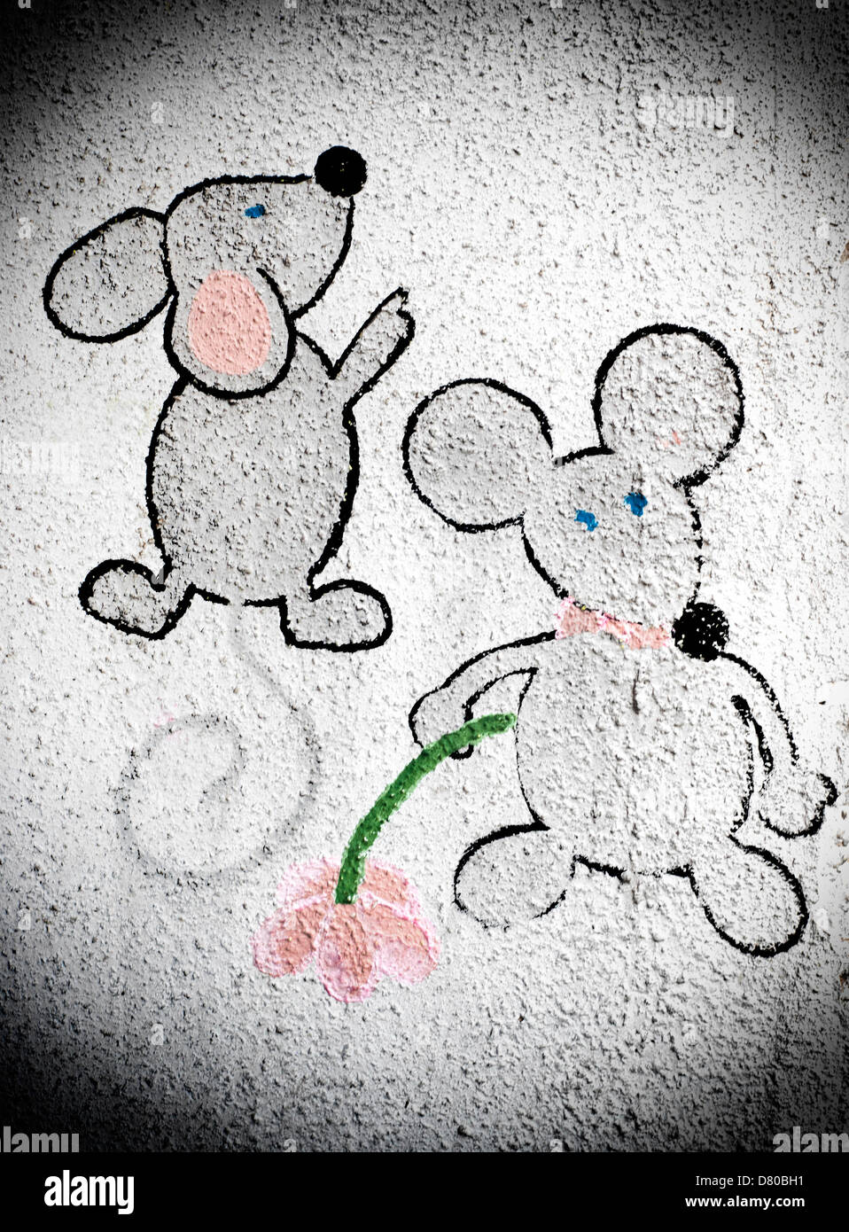 Zwei Cartoon Mäuse an die Wand gemalt. Stockfoto