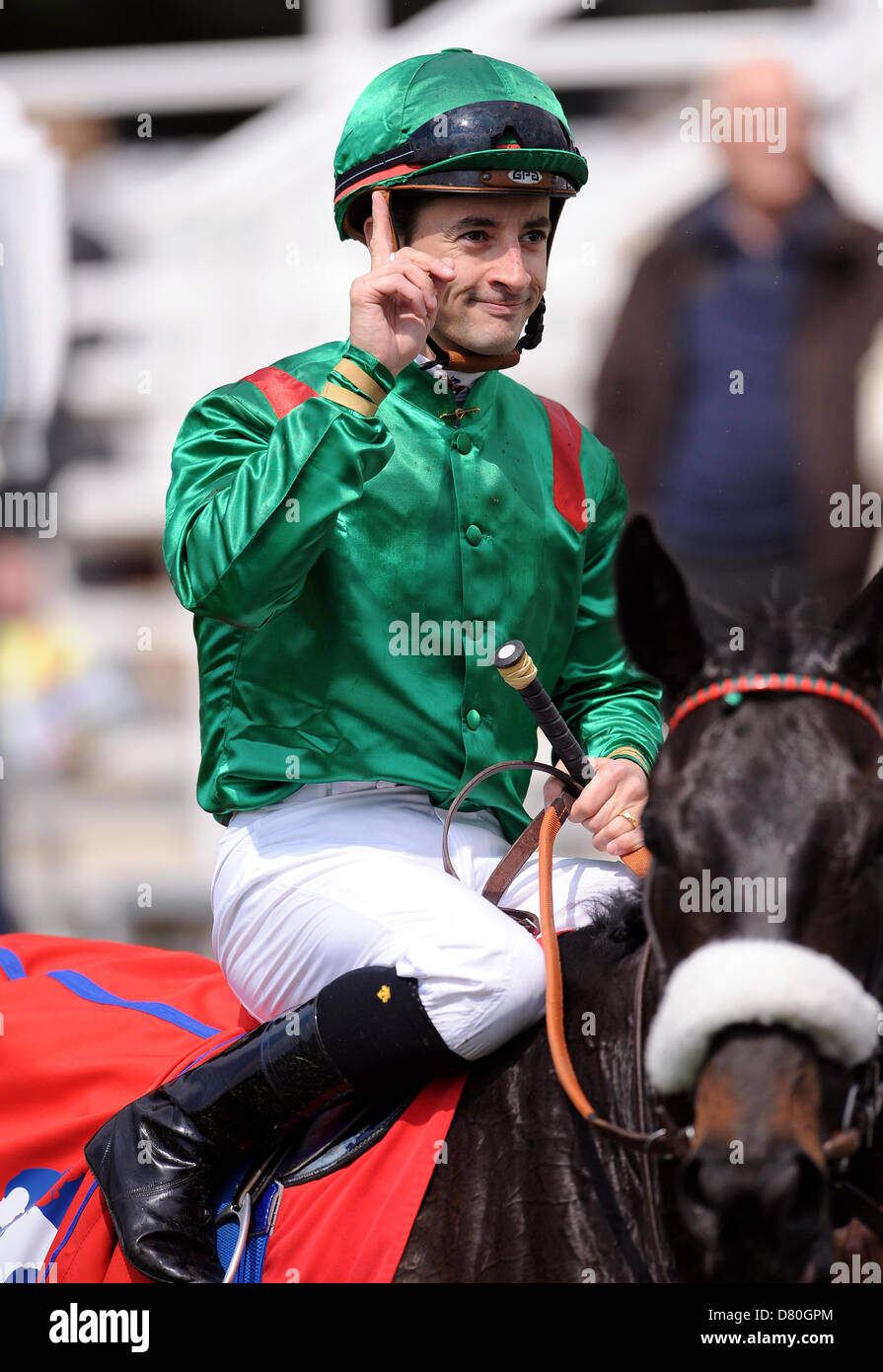 DALKALA GERITTEN durch C.P.LEMAIRE Einsätze BETFRED MIDDLETON YORK RACECOURSE YORK ENGLAND 16. Mai 2013 Stockfoto