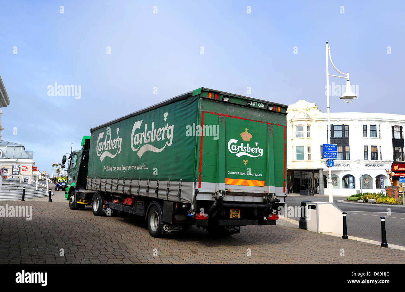 Carlsberg Bier Lieferung LKW Worthing UK Stockfoto