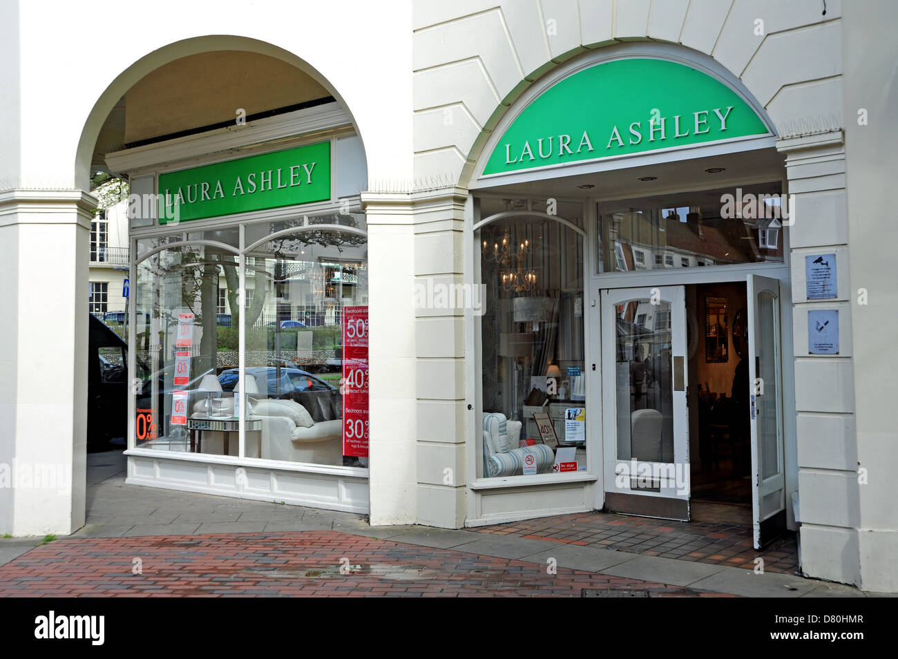 Laura Ashley-Shop-Eingang Worthing UK Stockfoto