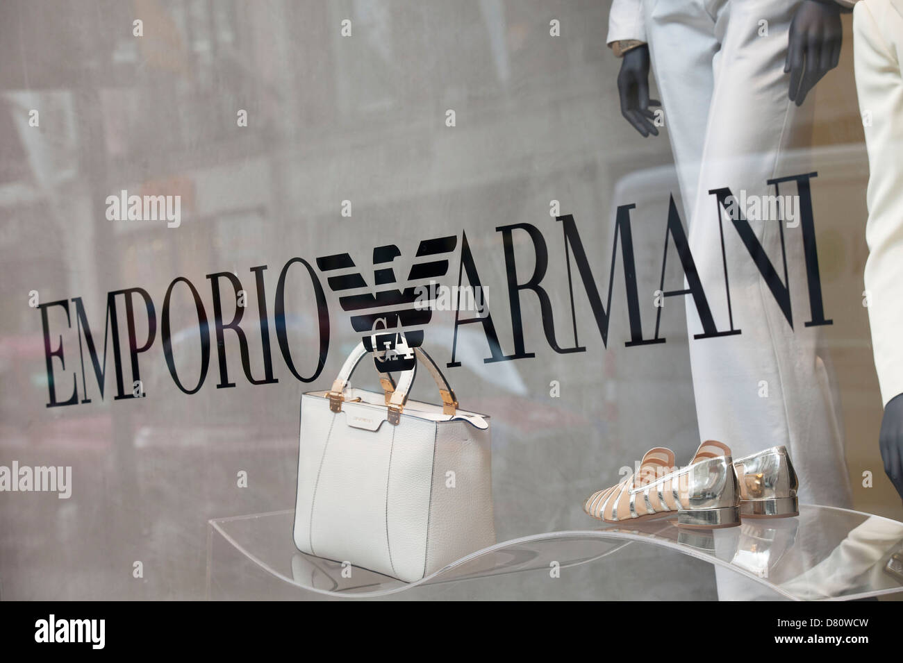Melden Sie sich für high-End Mode und exklusiven Marke Emporio Armani. Stockfoto