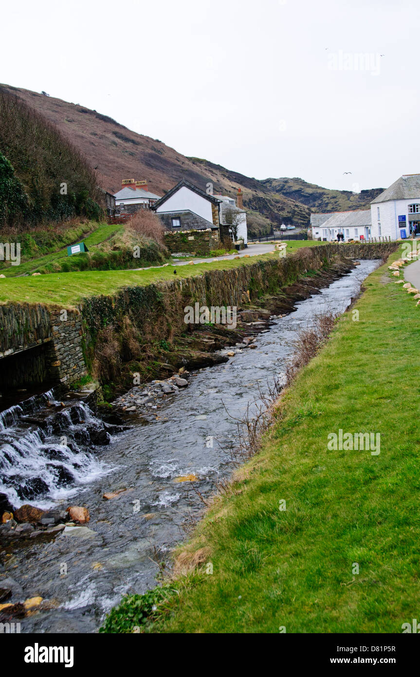 Boscastle, Cornwall, malerische Protectyed Hafen, National Trust, beliebtes Touristenziel, vorbehaltlich Sturzfluten in 2004 Stockfoto