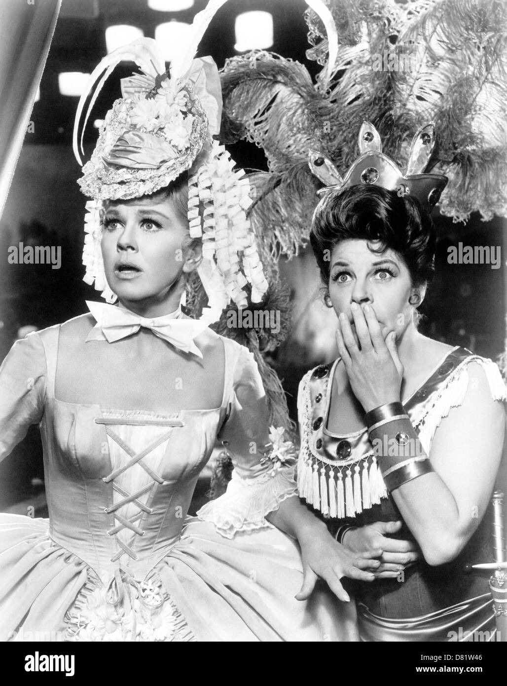 BILLY ROSE'S JUMBO 1962 MGM Film mit Doris Day auf der linken Seite und Martha Raye Stockfoto