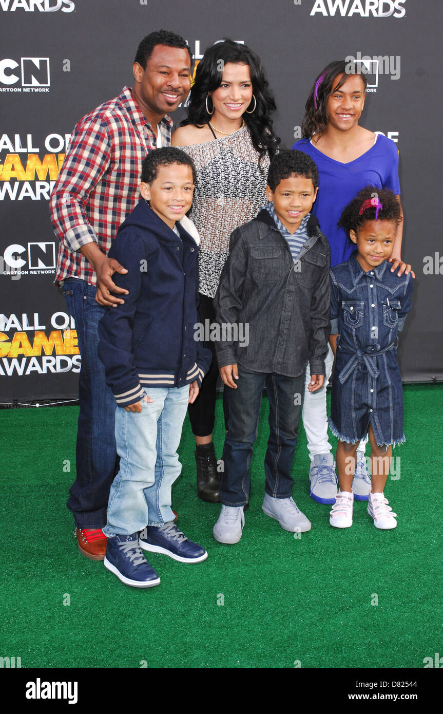 Shane Mosley, Familie der 2012 Cartoon Network Halle des Game Awards - Ankünfte Los Angeles, Kalifornien - 18.02.12 Stockfoto