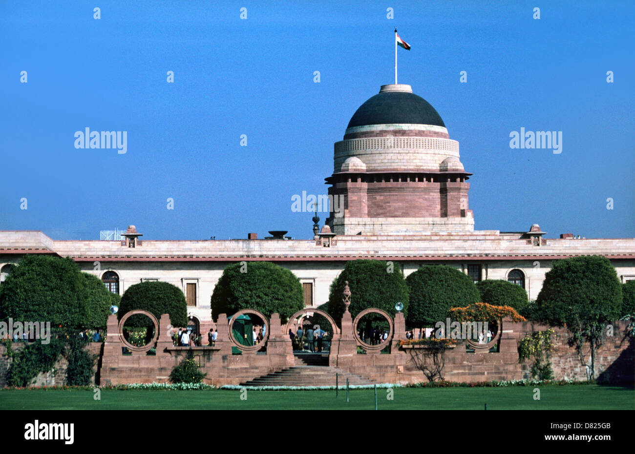 Mogul oder Mughal Gärten am Rashtrapati Bhavan oder dem Haus des Präsidenten entworfen von Edwin Lutyens Neu Delhi Indien Stockfoto