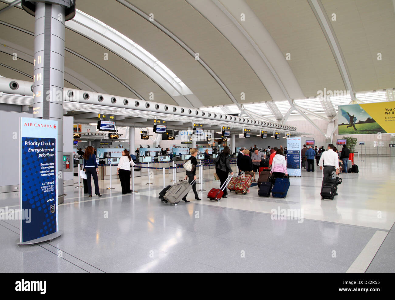 Toronto Flughafen-Check-in-Bereich Stockfoto