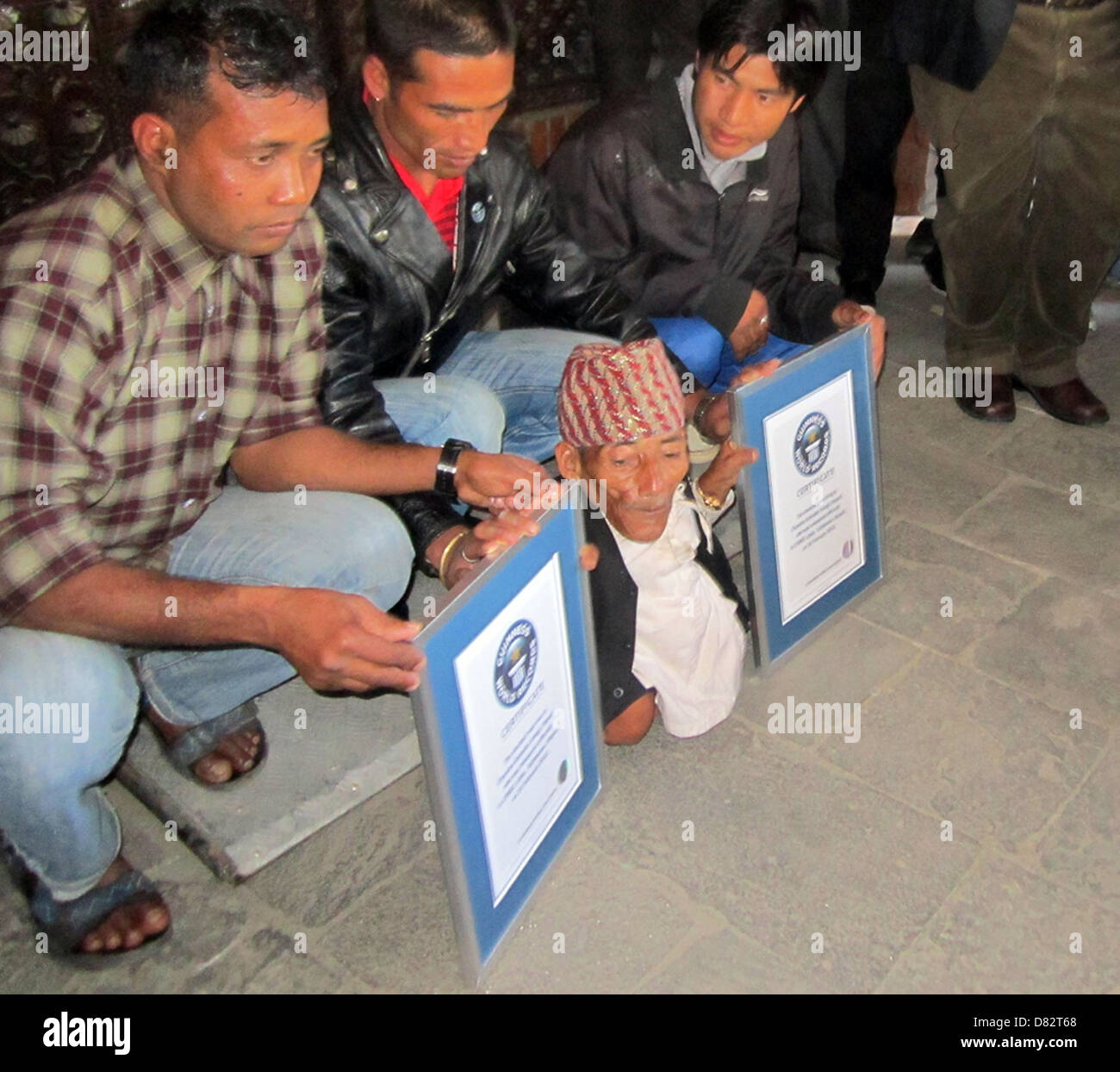 Yolgiz onalar bilan porno