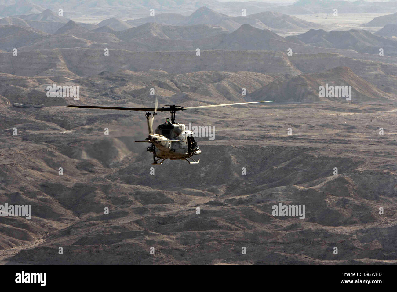 Ein US Marine Corps UH-1N Huey Gunship während einer Übung 29. April 2013 in Afghanistan. Stockfoto