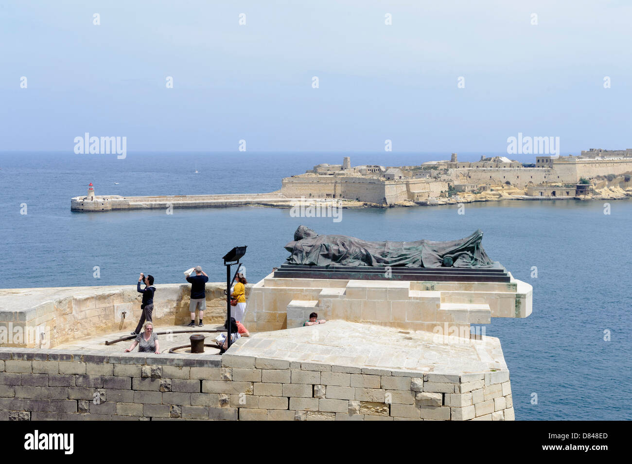 Siege Bell Memorial in Valletta, Malta Stockfoto