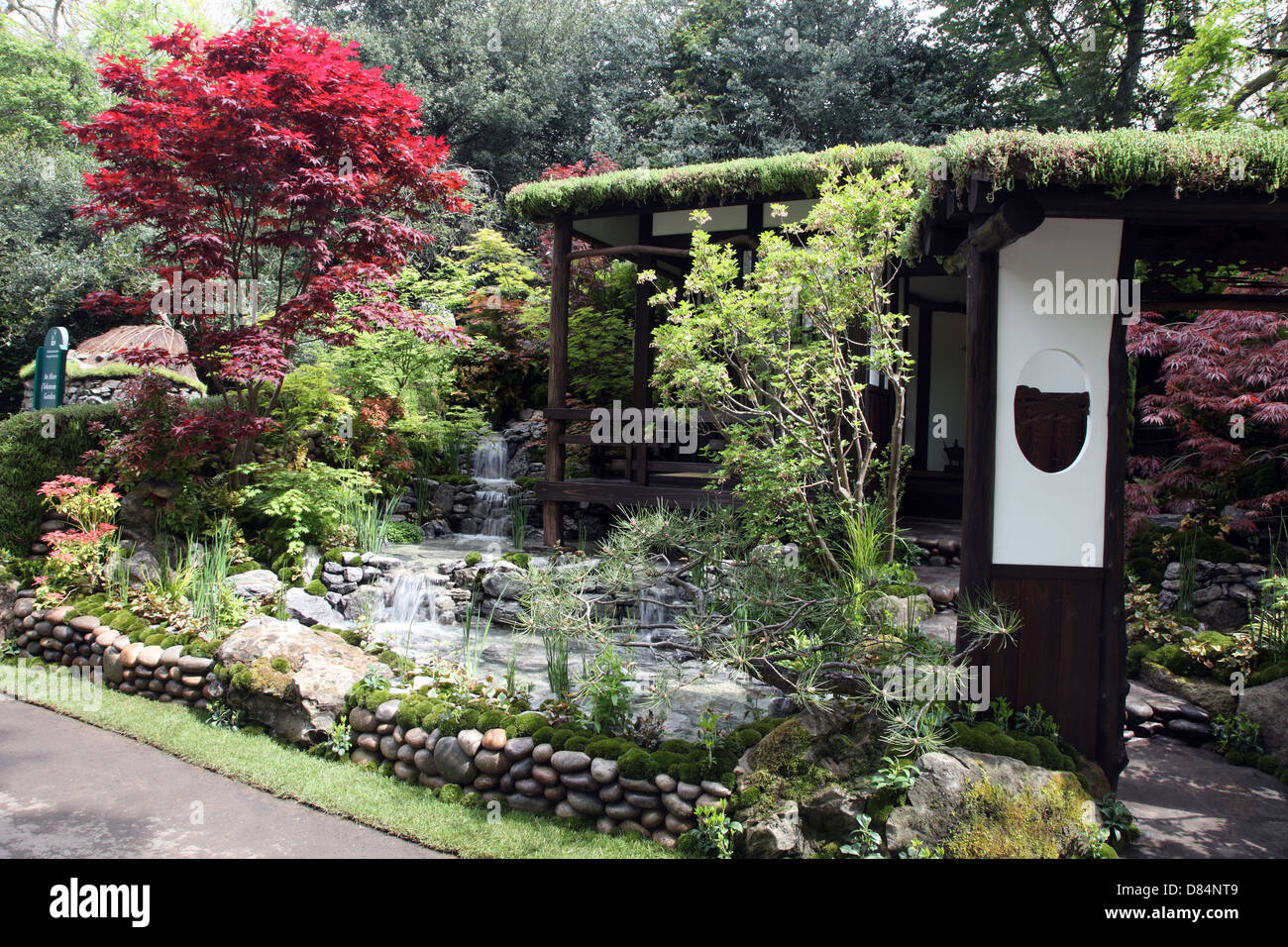 Einem Alkoven (Tokonoma) Handwerker Garten am RHS Chelsea Flower Show 2013 von Ishihara Kazuyuki Stockfoto