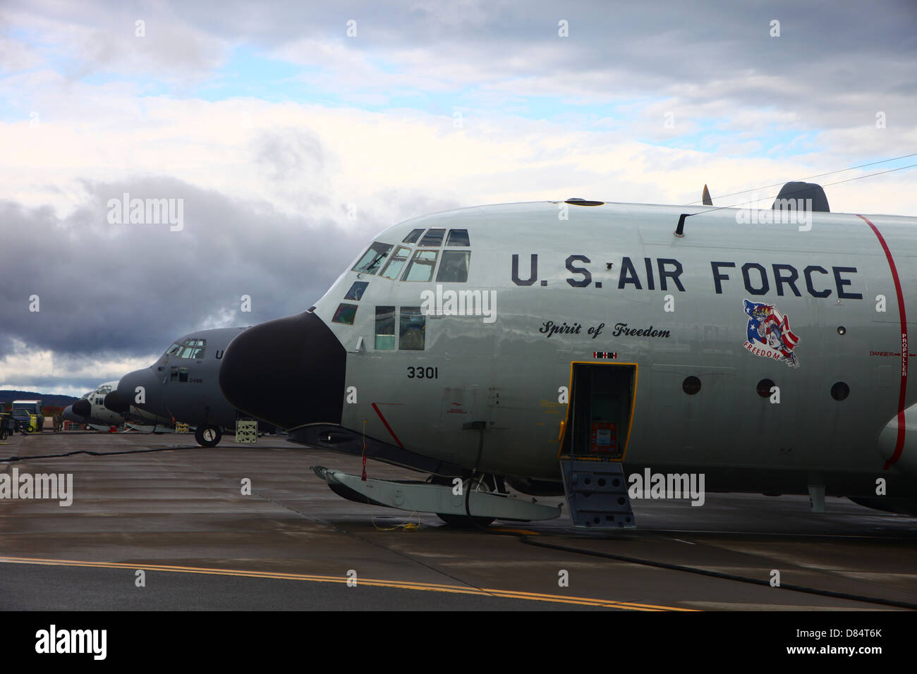 Nasenkonus Detail auf einem LC-130 H Flugzeuge der 109 Airlift Wing. Stockfoto