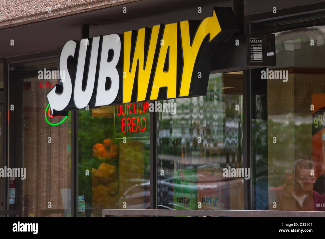 Subway Restaurant anmelden - USA Stockfoto