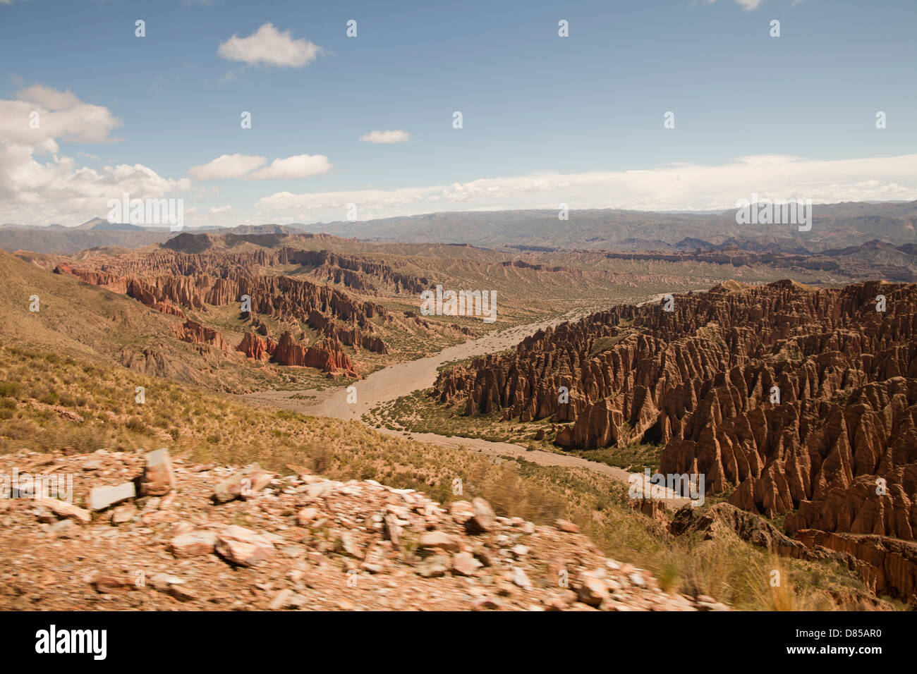 Die Wüste Landschaft rund um die Stadt von Tupiza Stockfoto