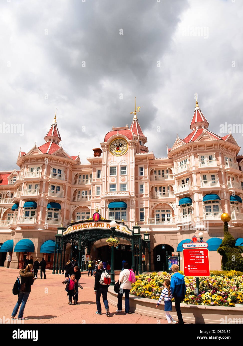 Disneyland-Burg im Disney-Park, Paris. Stockfoto