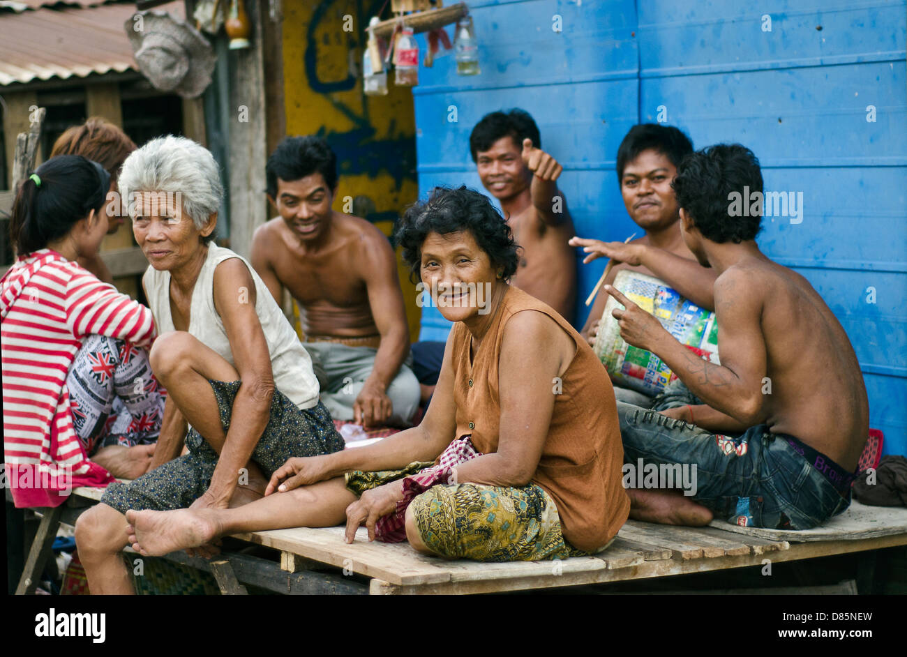 Elendsviertel auf der Rückseite der alte Bahnhof in Phnom Penh. Stockfoto