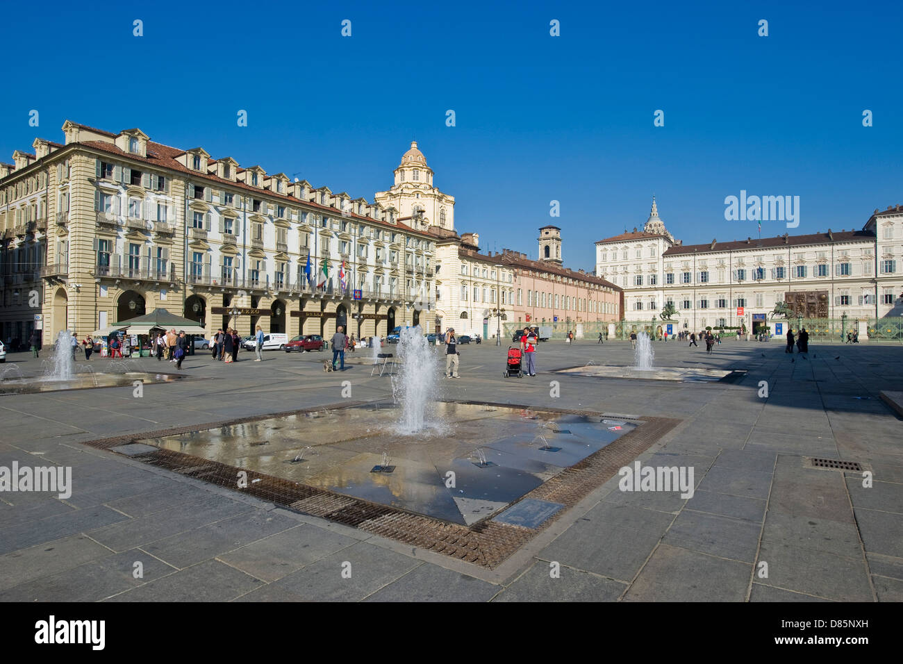 Italien Piemont Turin Piazza Castello Stockfoto Italien Piemont Turin Piazza Castello Stockfoto