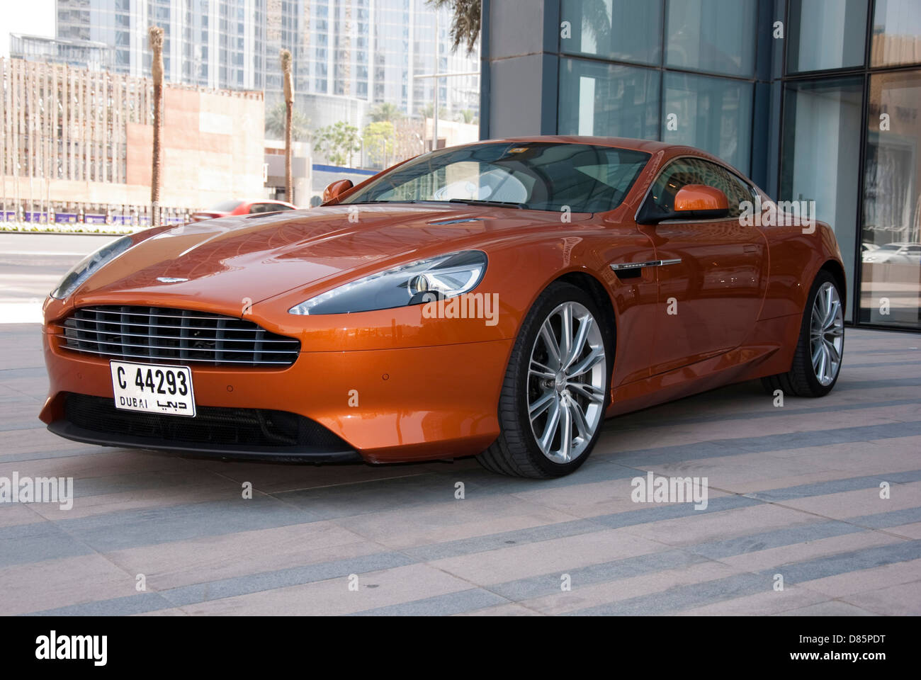 Kupfer-Aston Martin Virage Luxus-Sportwagen Stockfoto