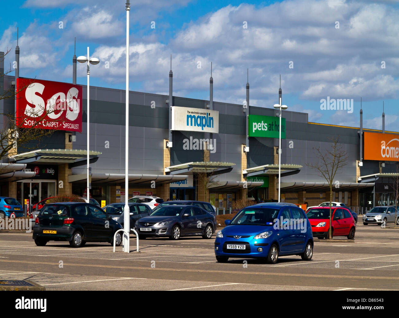 St.-Peter Retail Park ein großes Einkaufszentrum im Stadtzentrum von Mansfield Nottinghamshire England UK Stockfoto