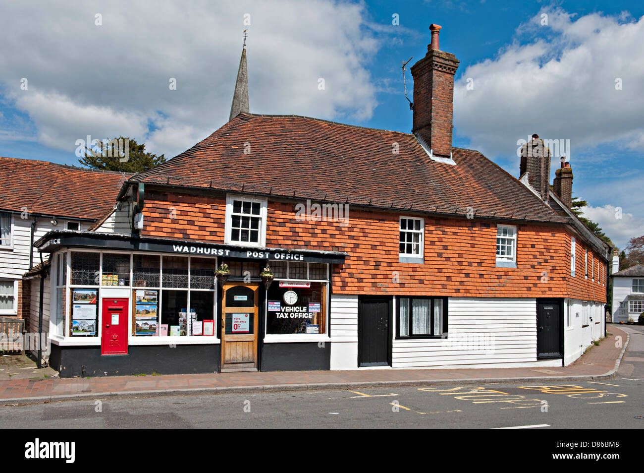 Kleine Post Office und Shop in Wadhurst, East Sussex, Großbritannien Stockfoto