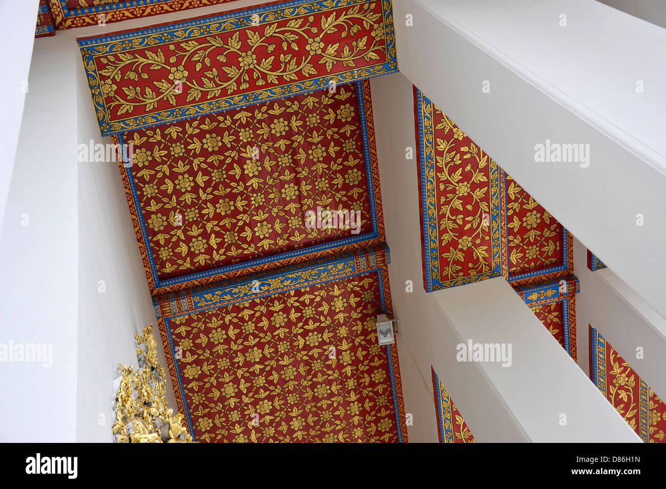 Deckengestaltung im Wat Pho Tempel in Bangkok, Thailand. Stockfoto