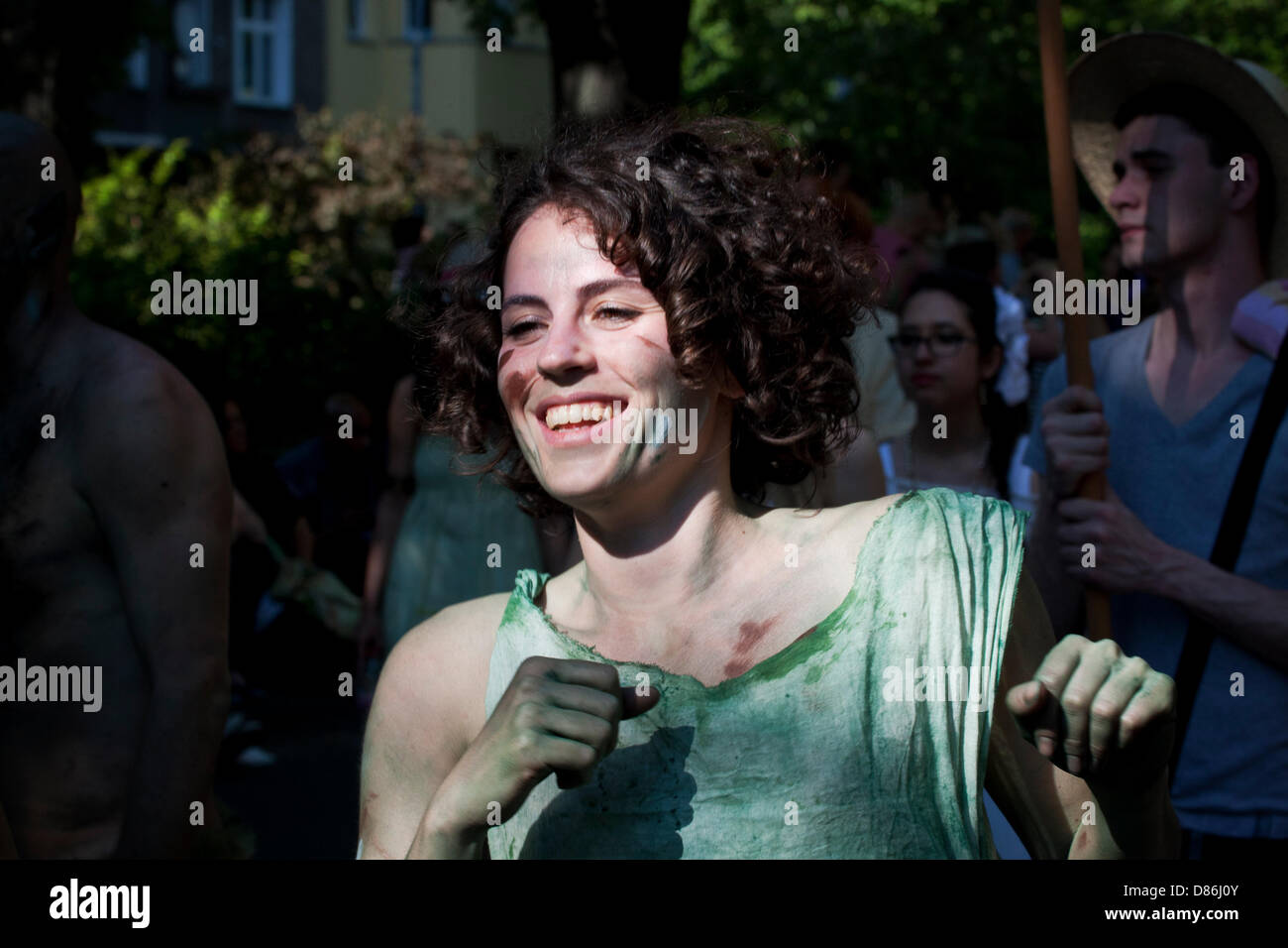 Berlin, Deutschland. 19. Mai 2013. Karneval der Kulturen - jährlichen Karneval und Straßenfest in Deutschlands Hauptstadt Berlin. Bildnachweis: Rey T. Byhre / Alamy Live News Stockfoto