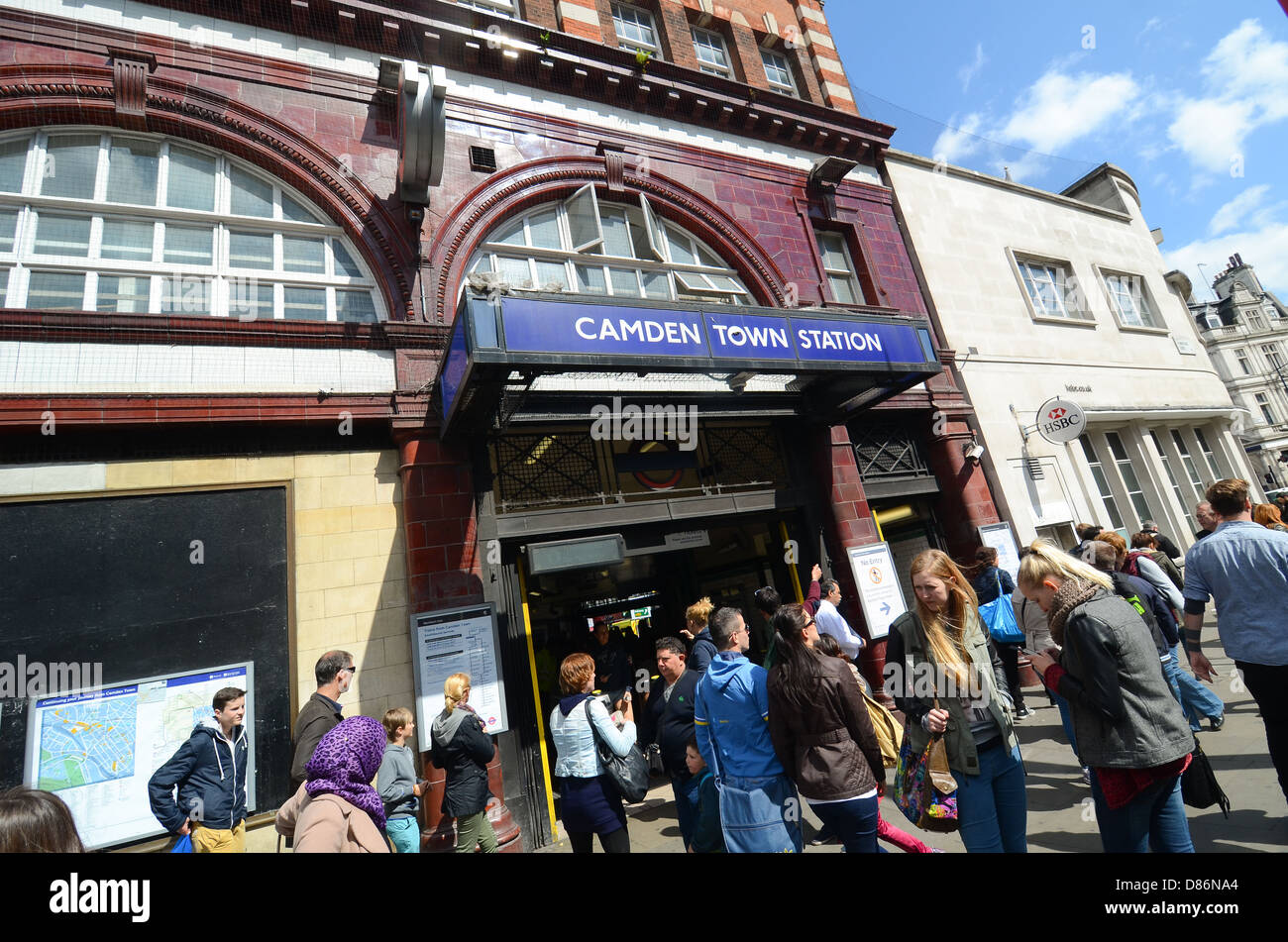 Exterieur der u-Bahnstation Camden Town in London, Vereinigtes Königreich. Stockfoto
