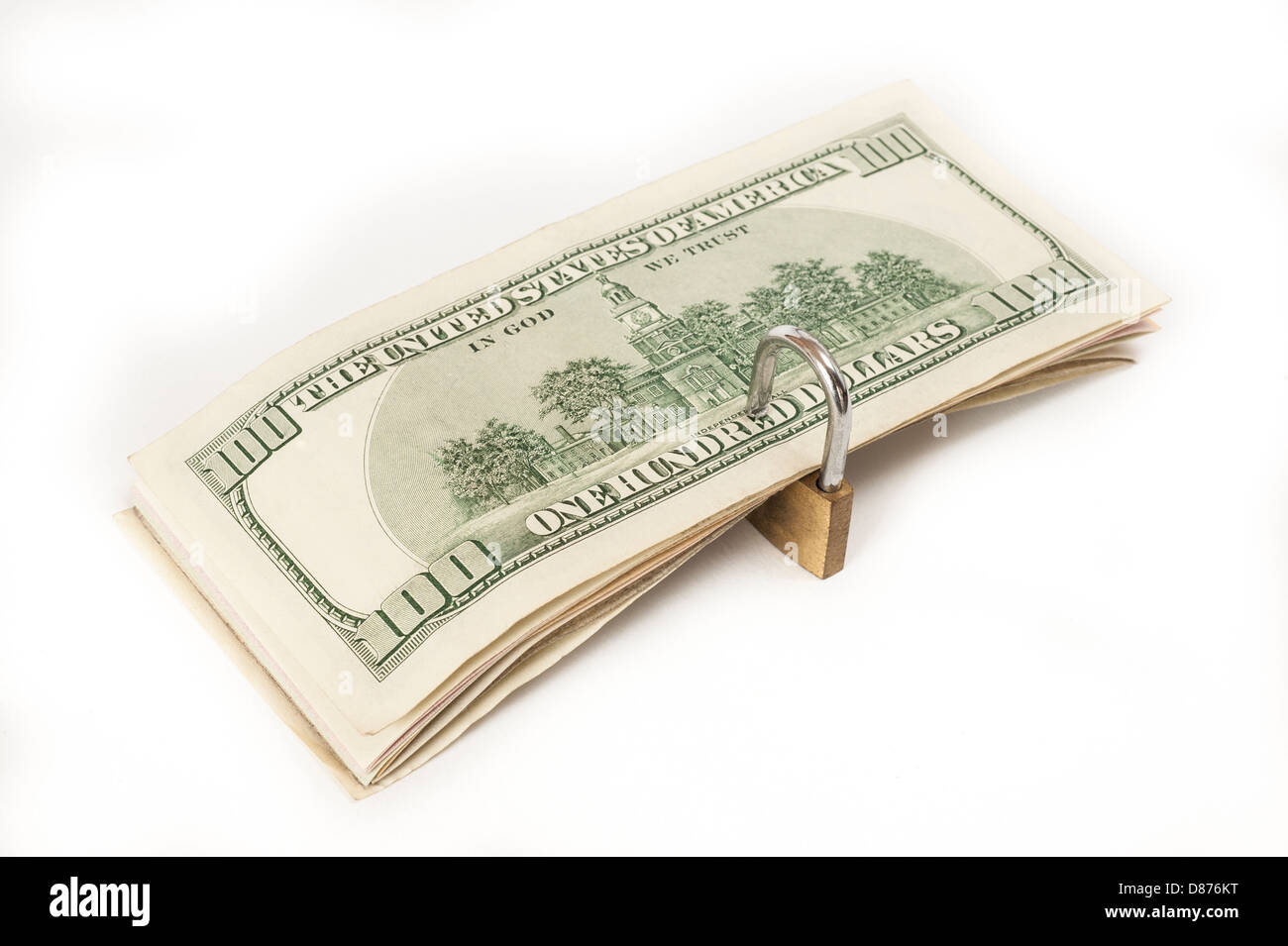 Amerikanische Dollar in Bar mit Vorhängeschloss isoliert auf einem weißen Hintergrund Konzept gesperrt finanziellen Sicherheit Stockfoto