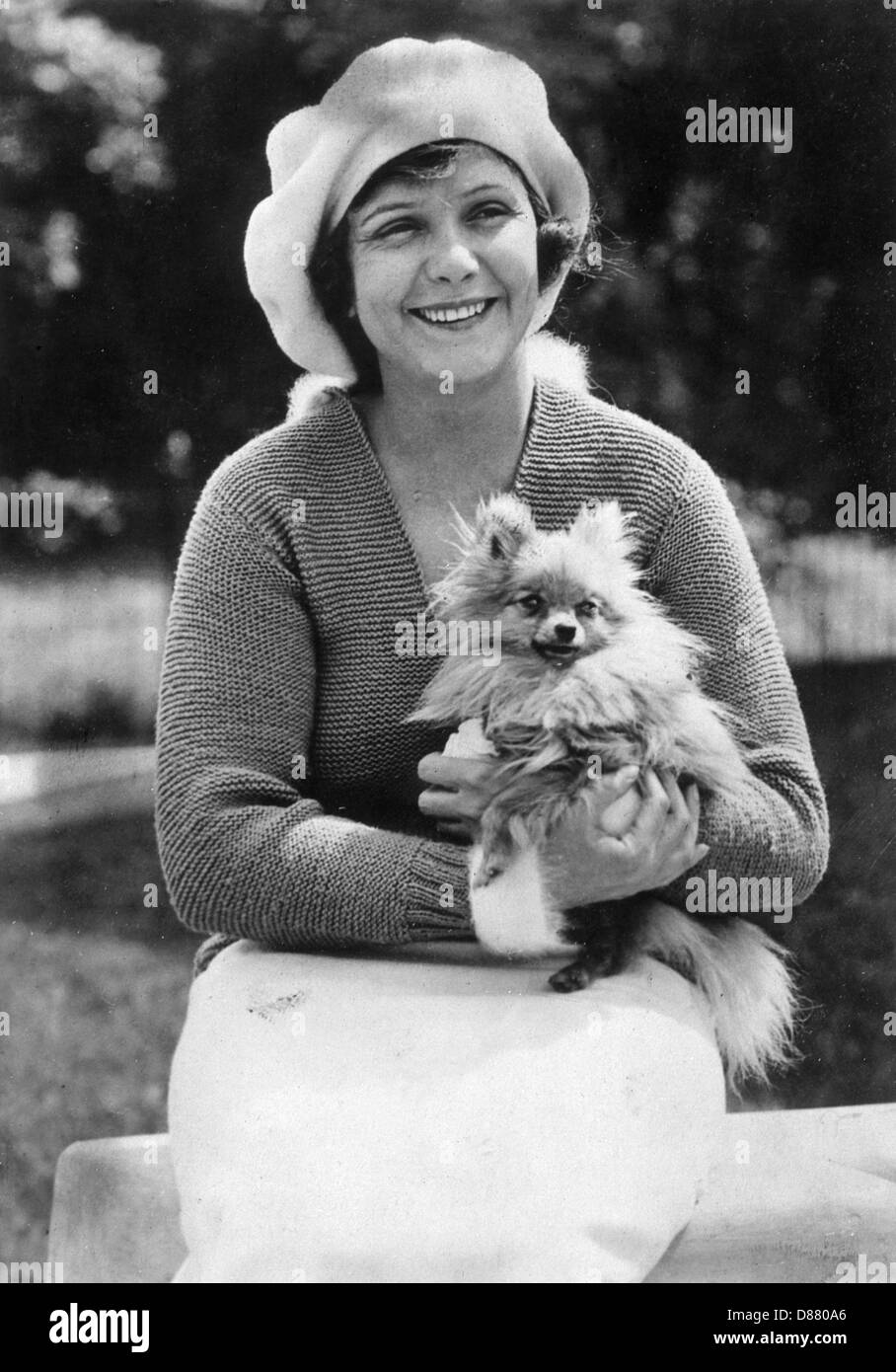 NORMA TALMADGE/HUND Stockfoto